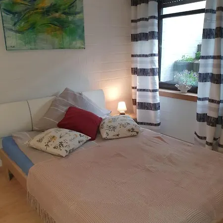 Privat , Eigene Eigang, Eigene Badezimmer, Und Eigene Kueche Straelen