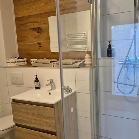 Privat , Eigene Eigang, Eigene Badezimmer, Und Eigene Kueche Straelen