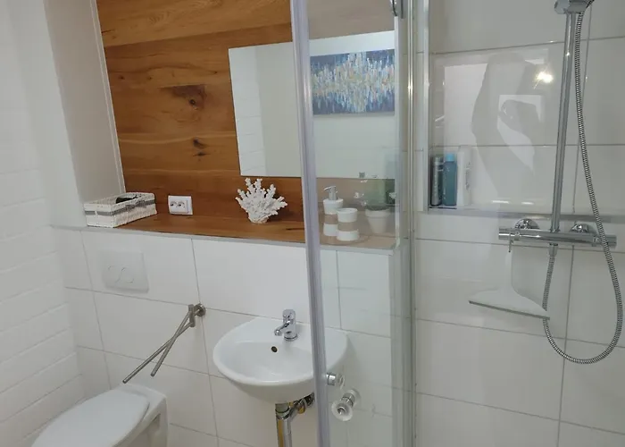 Privat , Eigene Eigang, Eigene Badezimmer, Und Eigene Kueche * Straelen